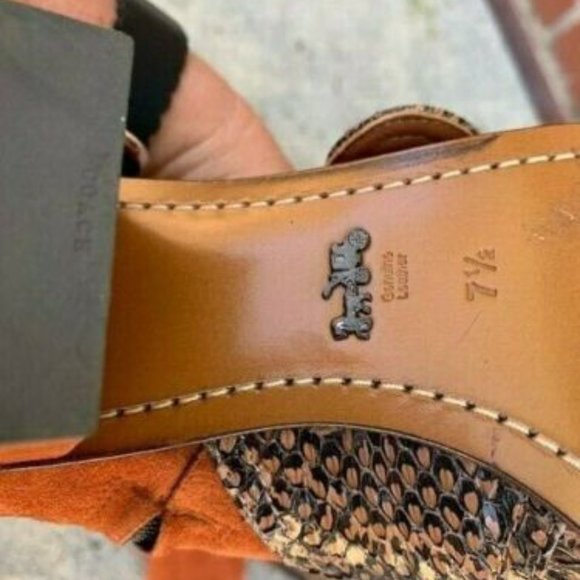 COACH 1941 runway Signature Buckle Bootie Size 7.5 - Picture 8 of 8